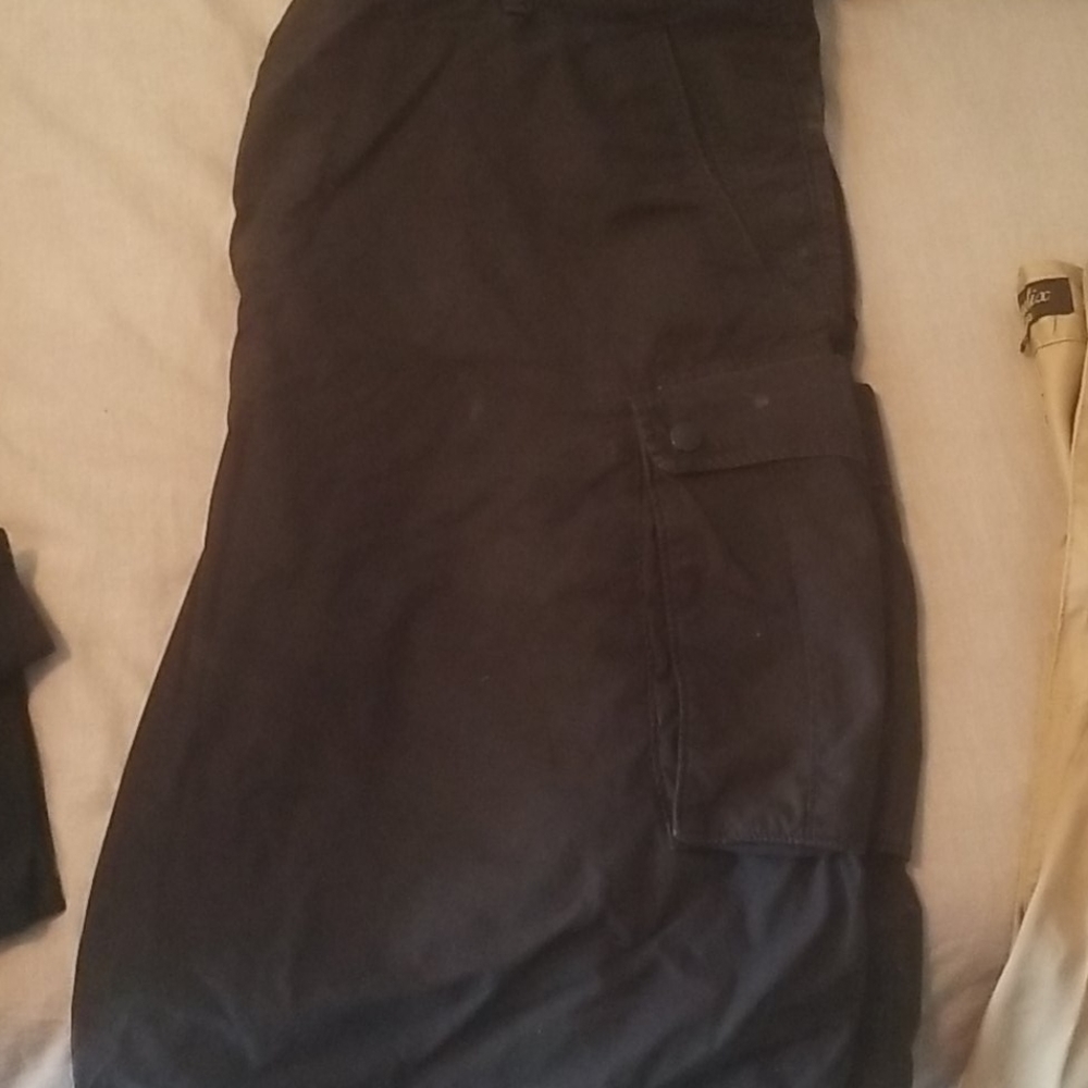Levi cargo shorts